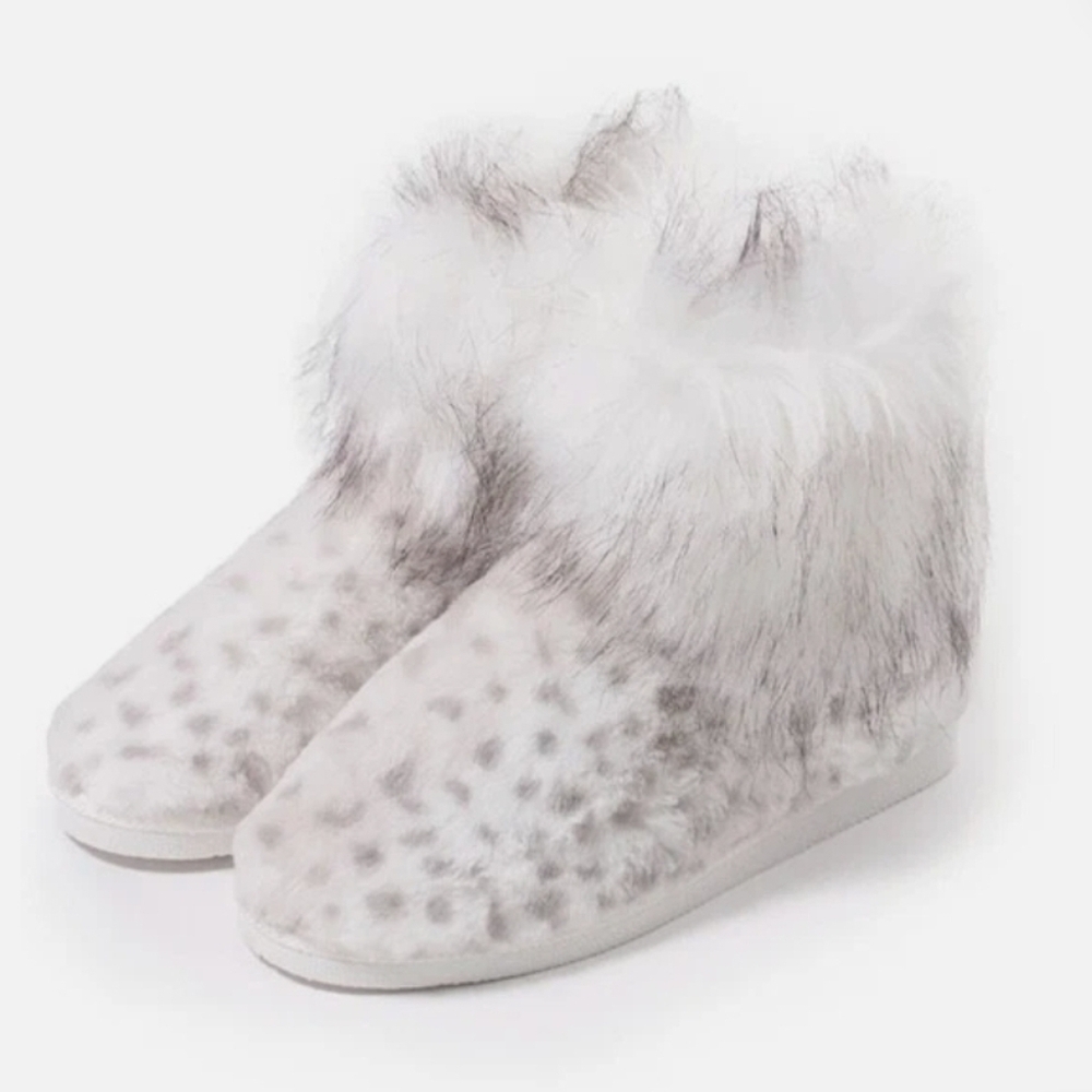 Pretty You London Fern in Snow Leopard Bootie Slippers
